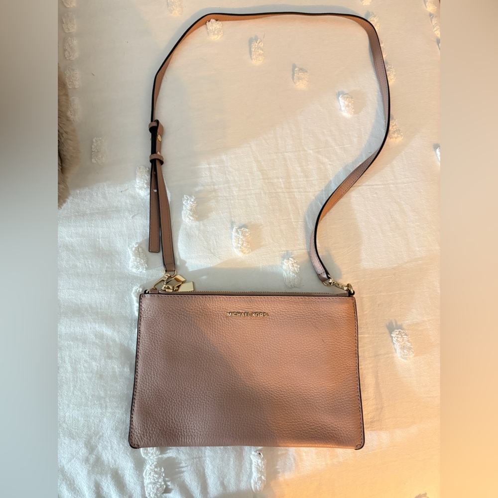 Michael Kors Crossbody in Mauve/Neutral